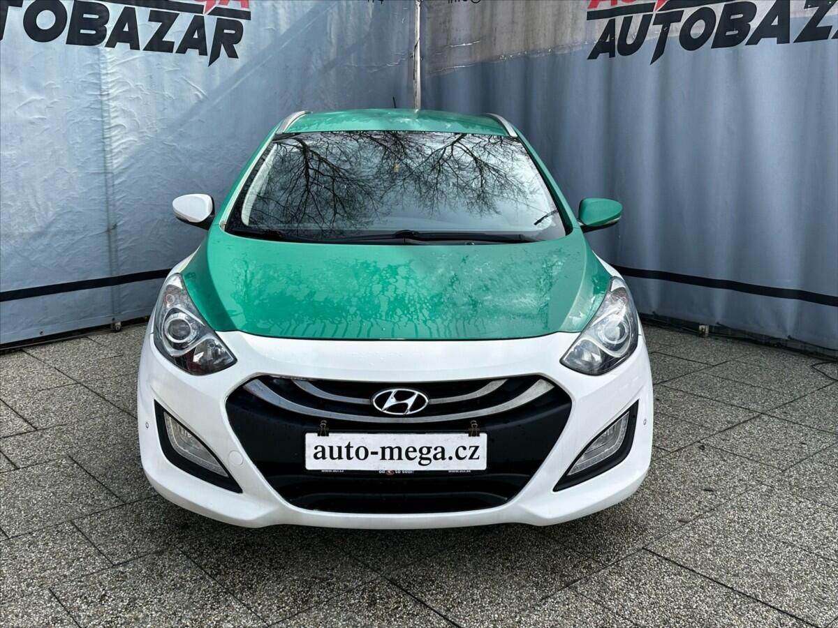 Hyundai i30, 1,6 81kW-CZ!! - fotka 2