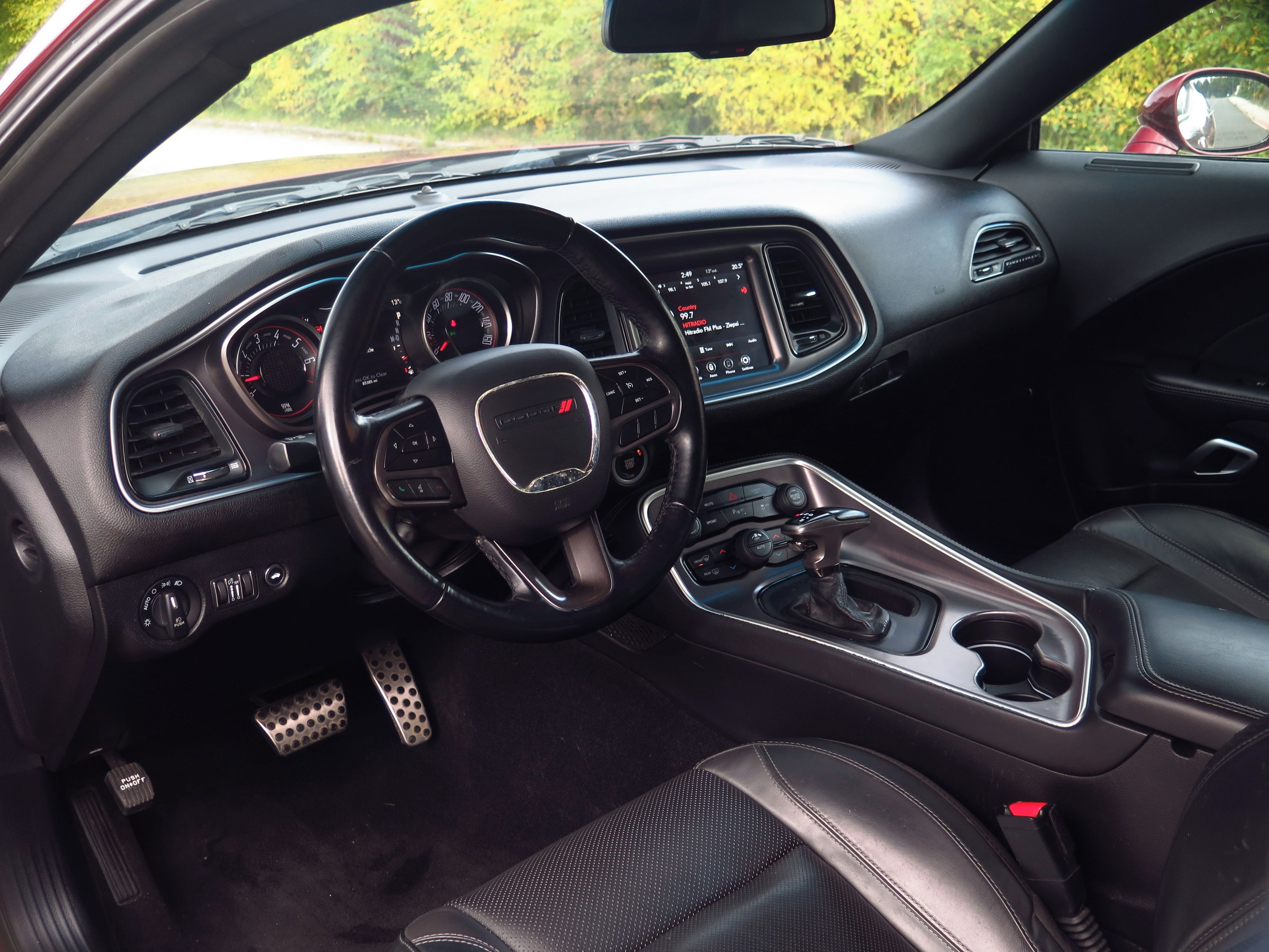 Dodge Challenger, 3.6 V6 - DPH - SRT vzhled - fotka 4