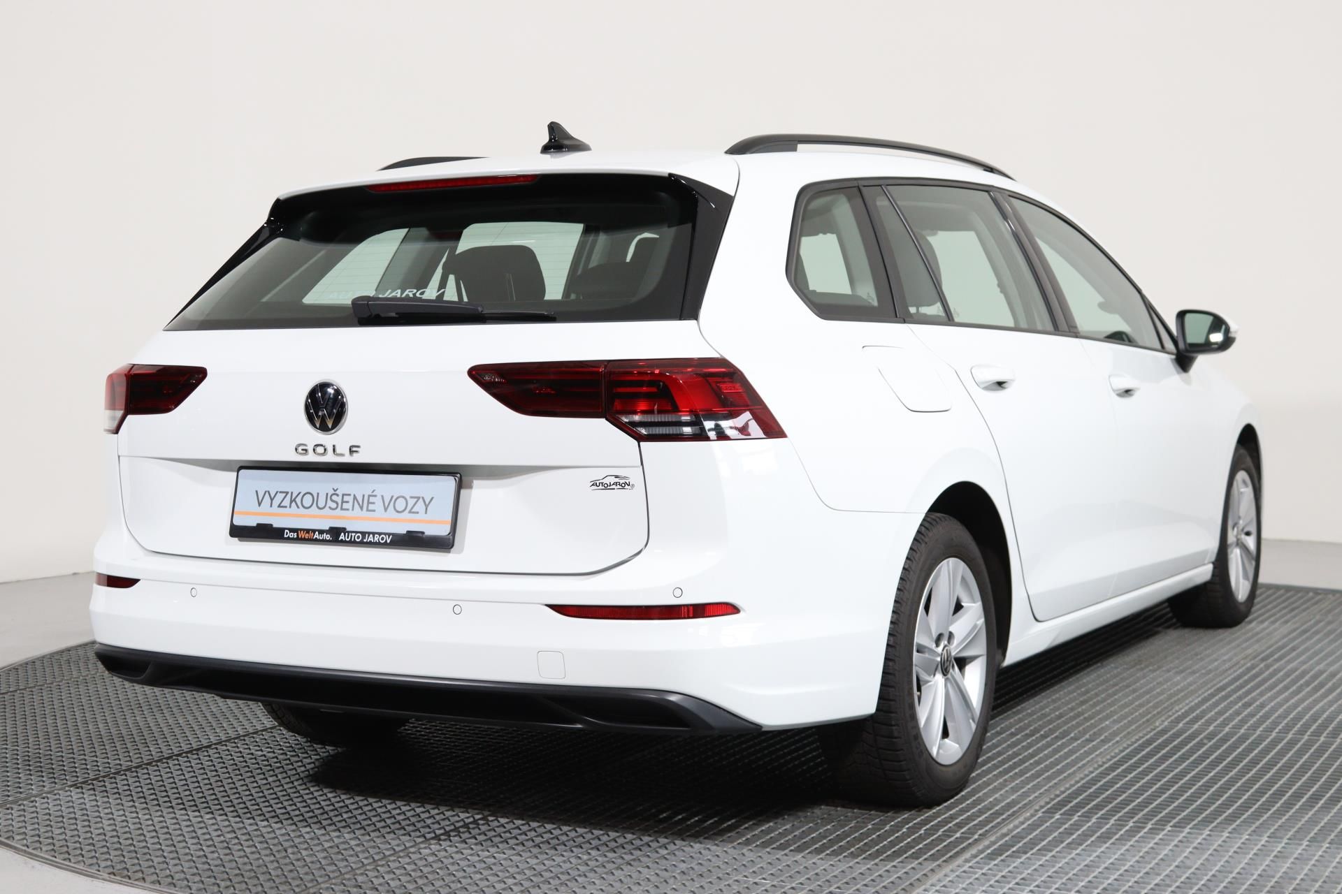 Volkswagen Golf Variant, Life 1,0 TSI - fotka 2