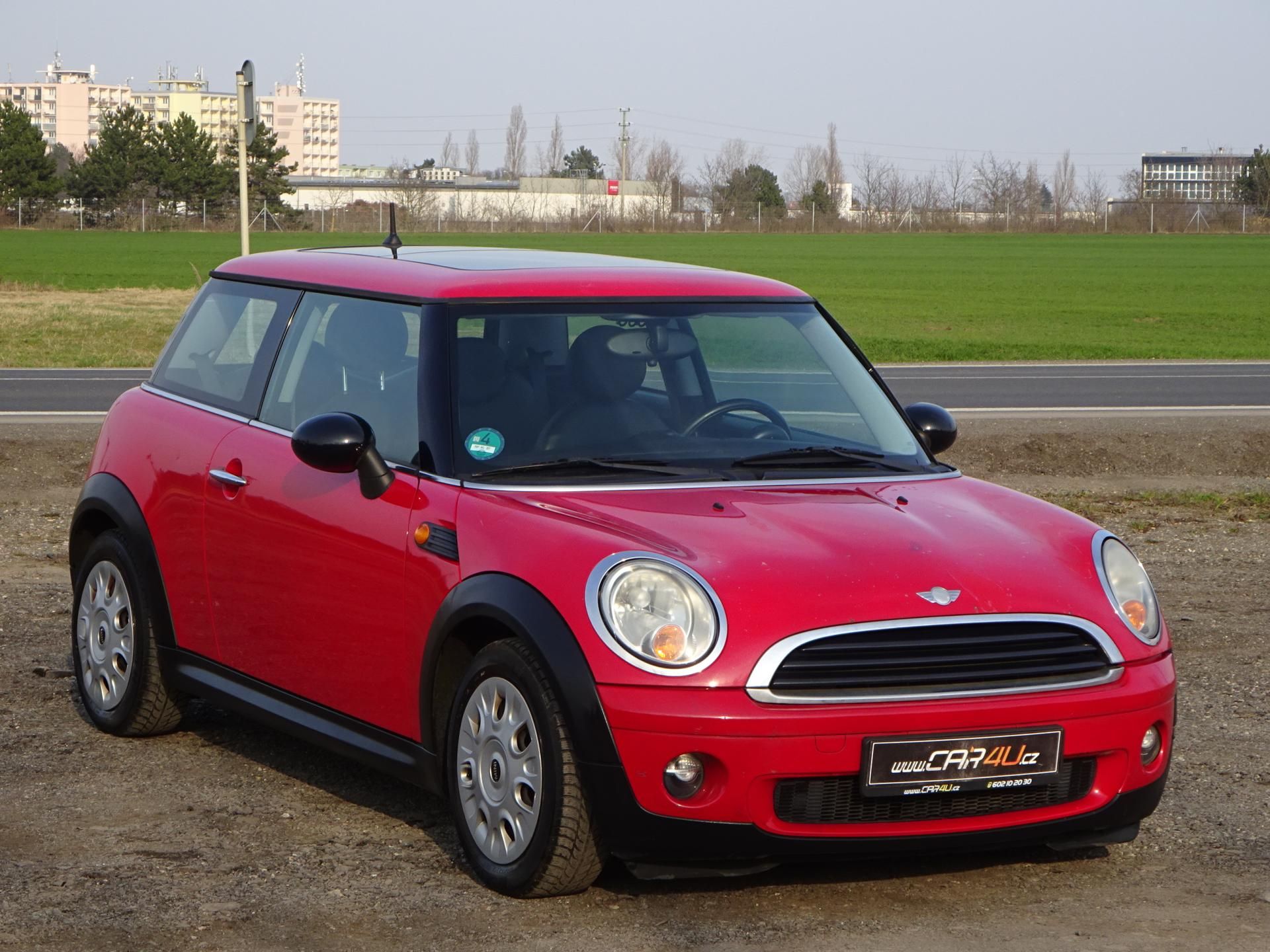 Mini One, 1.4 70kW KŮŽE PANORAMA SERVIS - fotka 3
