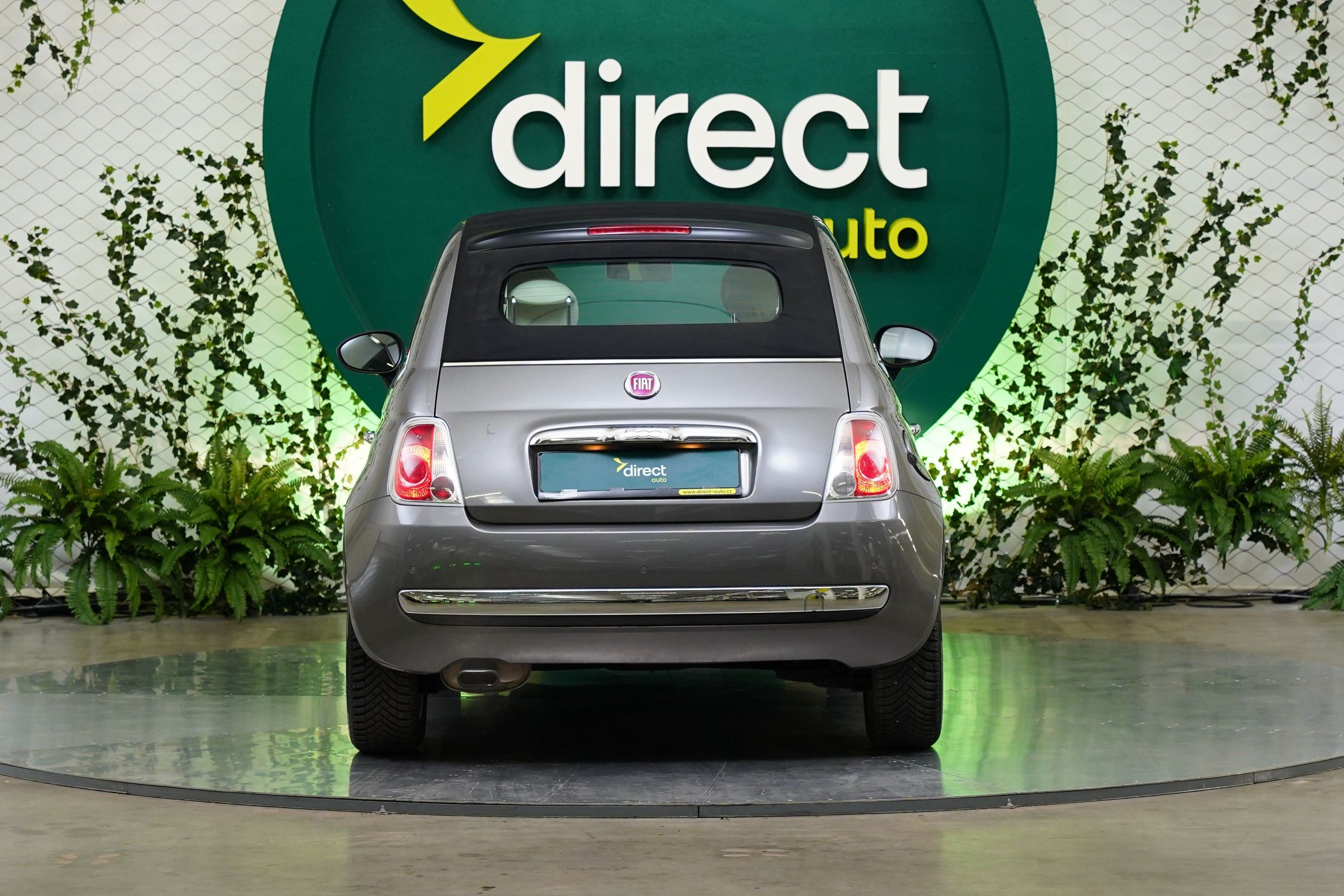 Fiat 500C, 1.2 51 kW Lounge - fotka 6