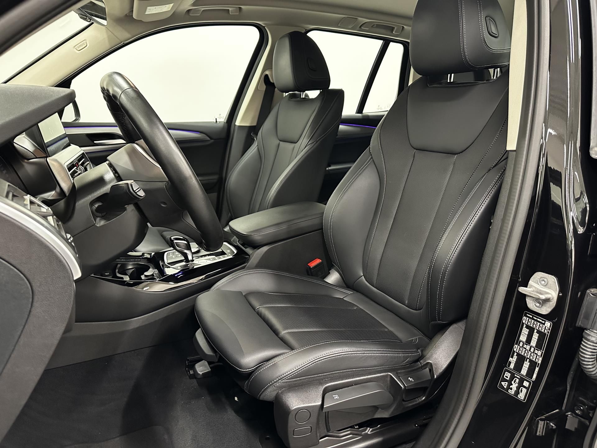 BMW X3, X3 xDrive 30d - fotka 6