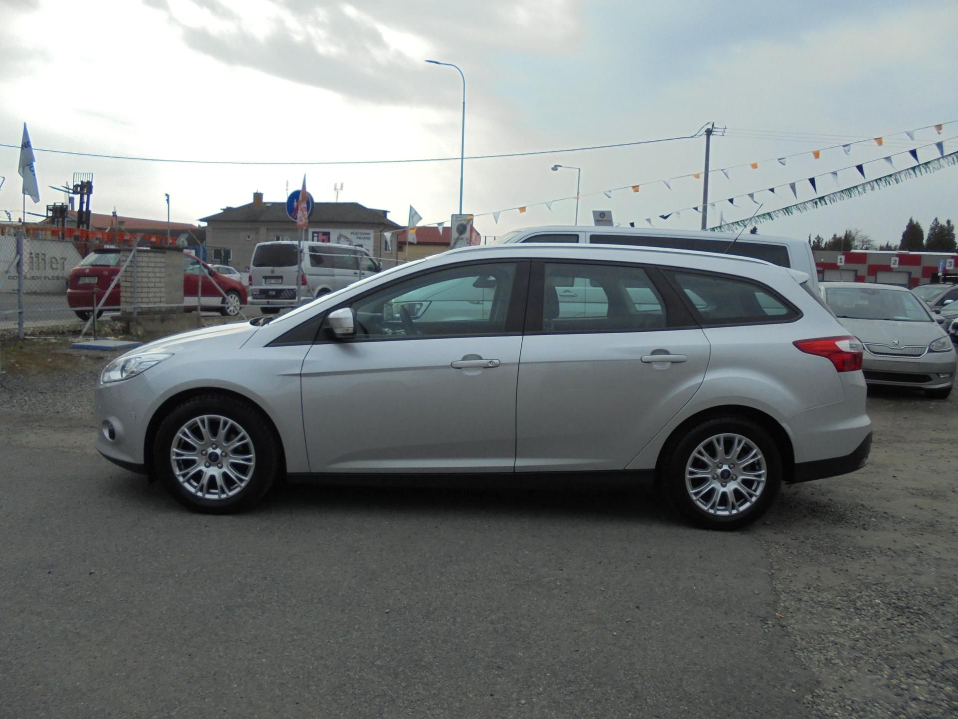 Ford Focus, 1.0 EcoBoost-74kW-ALU-SUPER - fotka 4