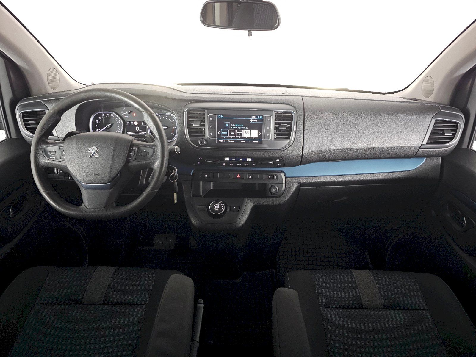 Peugeot Traveller, 2.0HDi 130kW 8AT 8MÍST - fotka 6