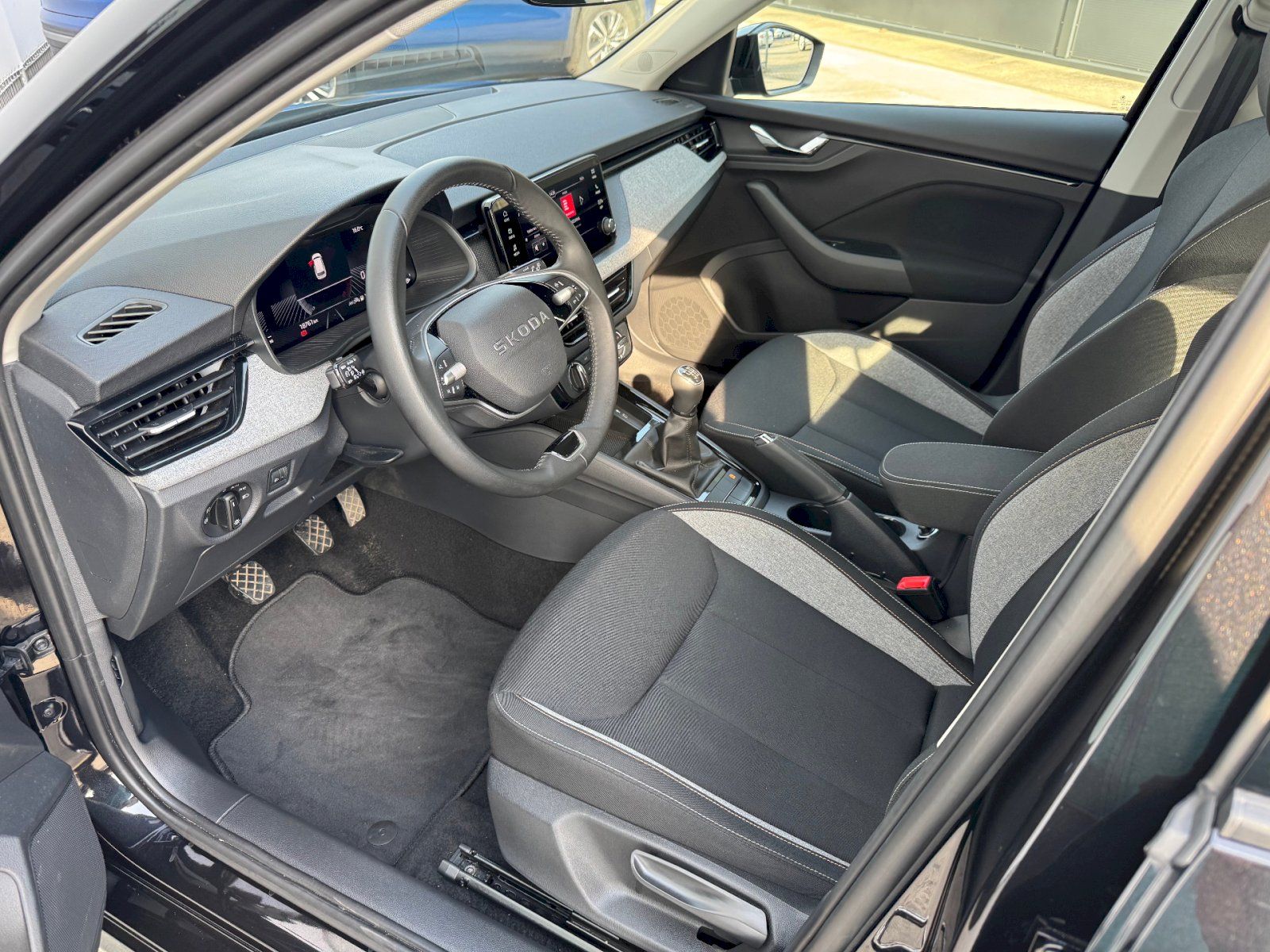 Škoda Kamiq, 1.0 TSI 85 kW Selection - fotka 6
