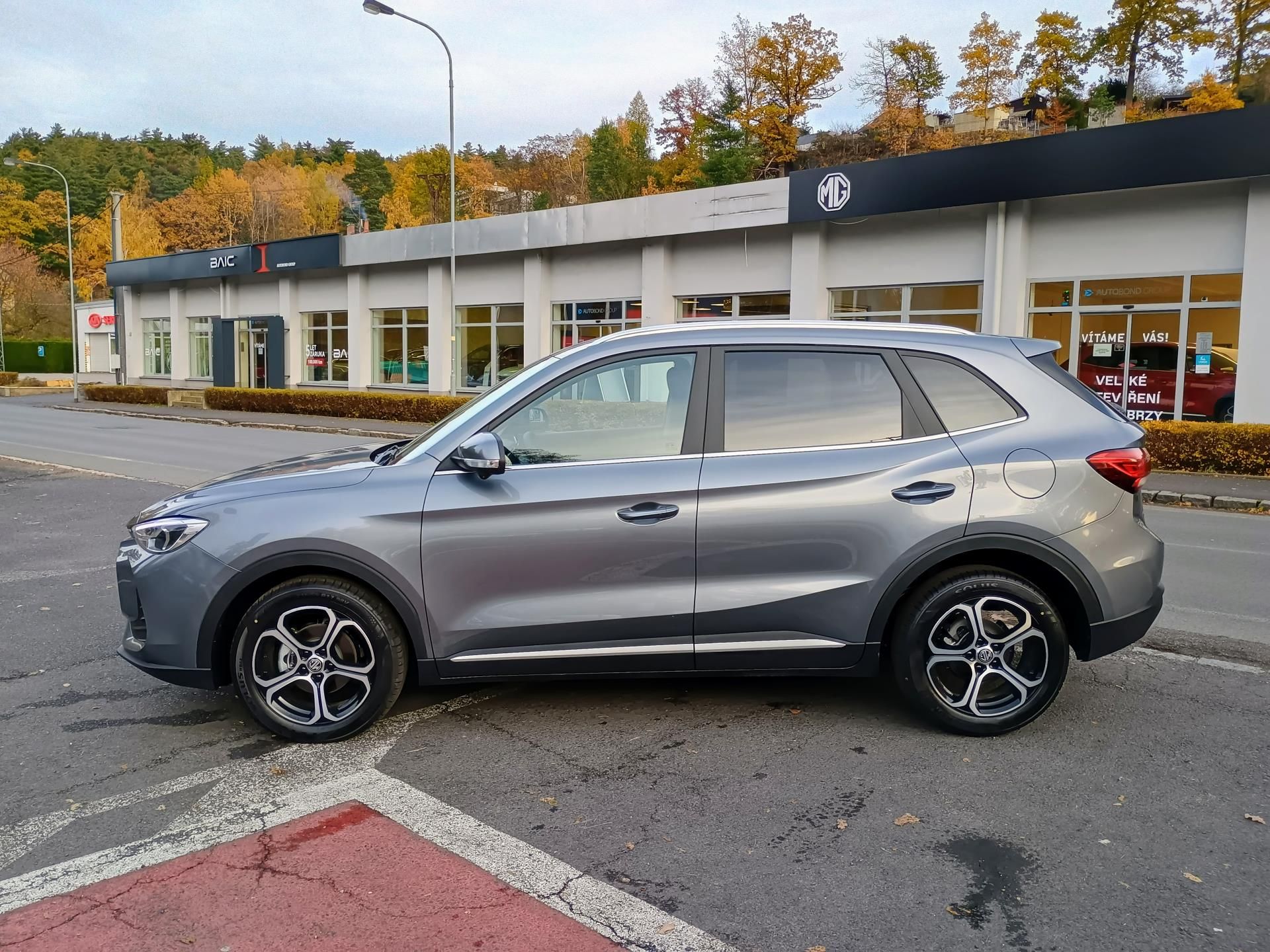 MG ZS, ELEGANCE 1.5 85kW 4×2 5MT - fotka 4