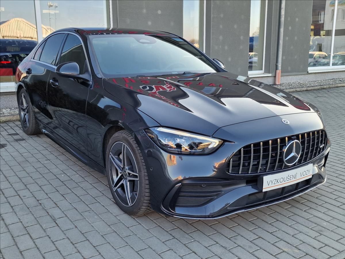 Mercedes-Benz Třídy C, 220d 147kW AMG Paket - fotka 3