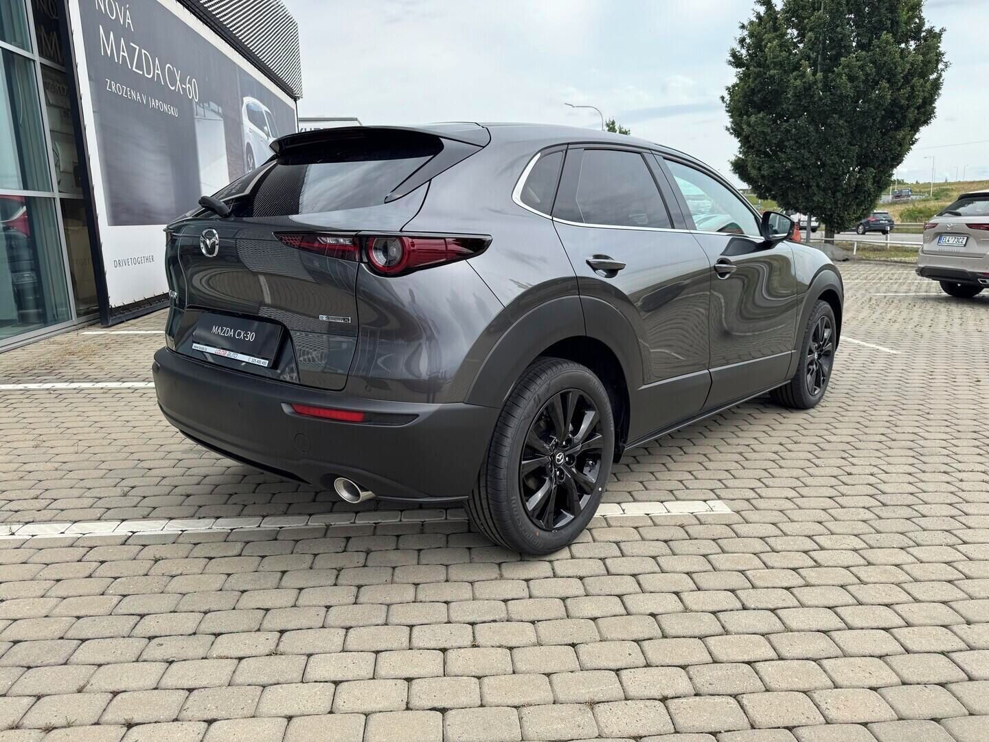 Mazda CX-30, Homura FWD e-Skyactiv X186 137 - fotka 4