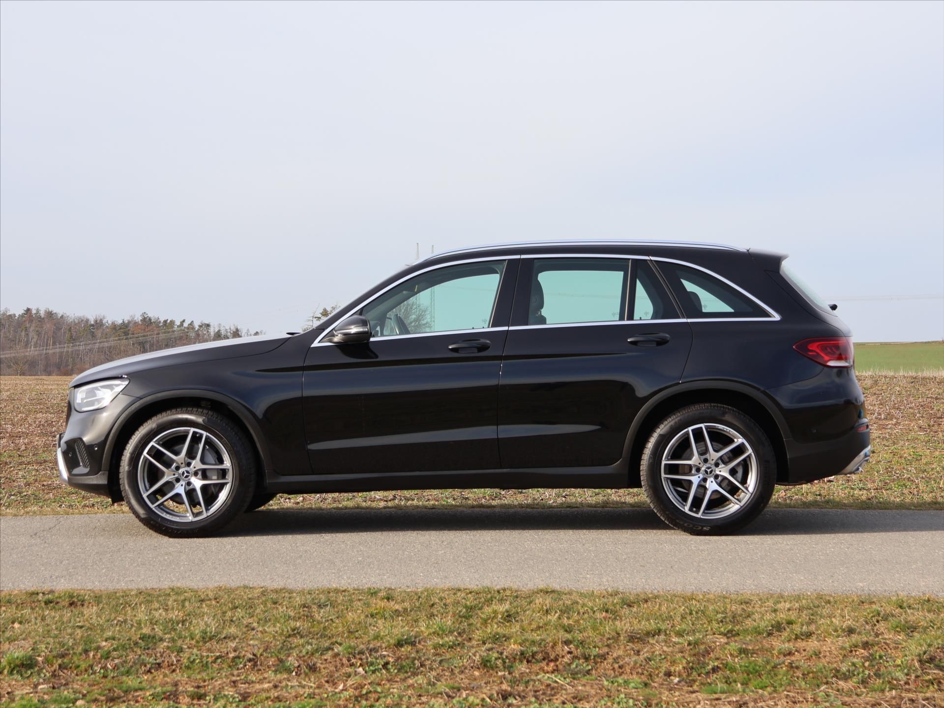 Mercedes-Benz GLC, 2,0 300d 180kW 4Matic AMG DPH - fotka 3