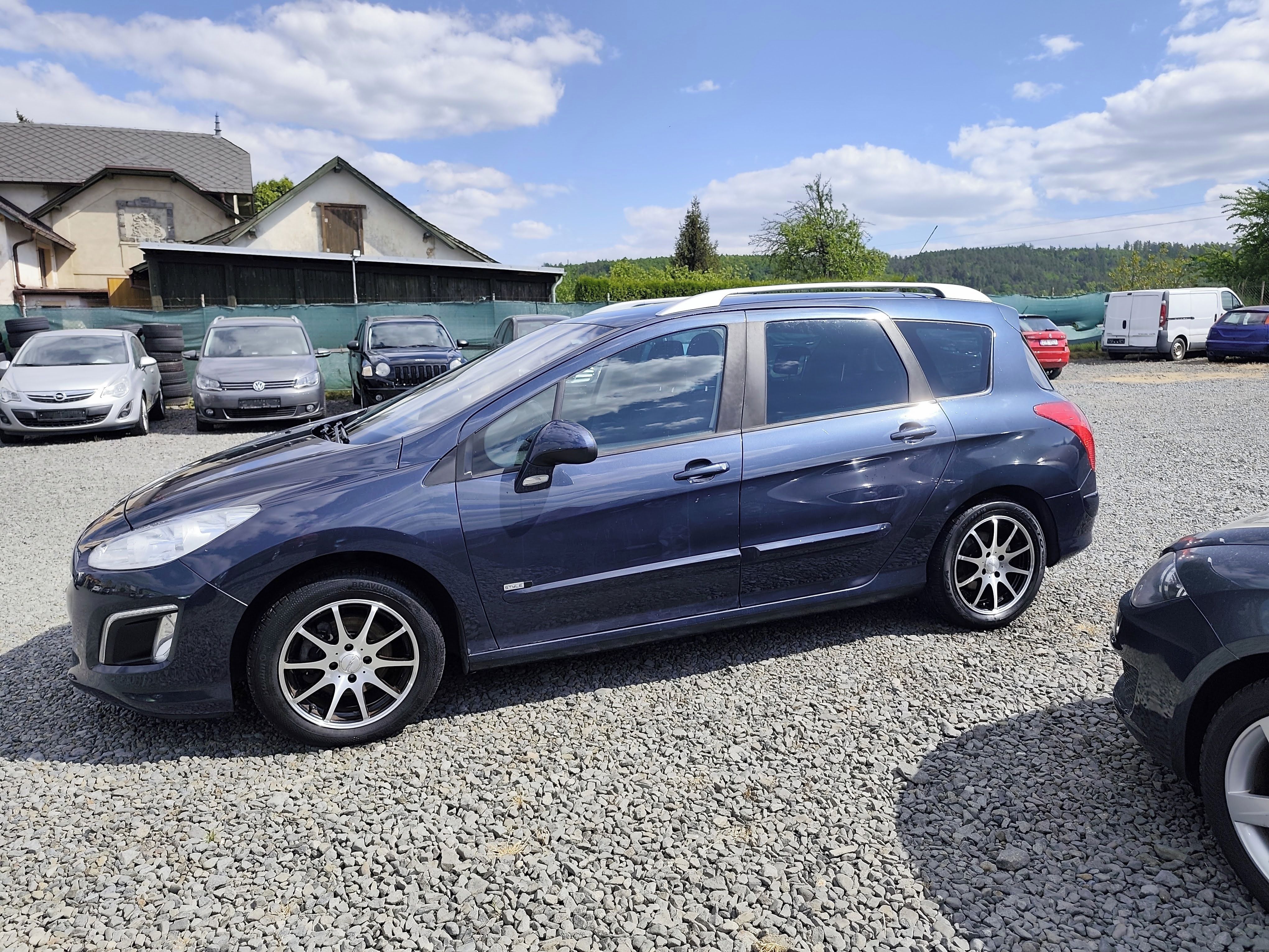 Peugeot 308, 1.6 HDI, Navi, Klima - fotka 2