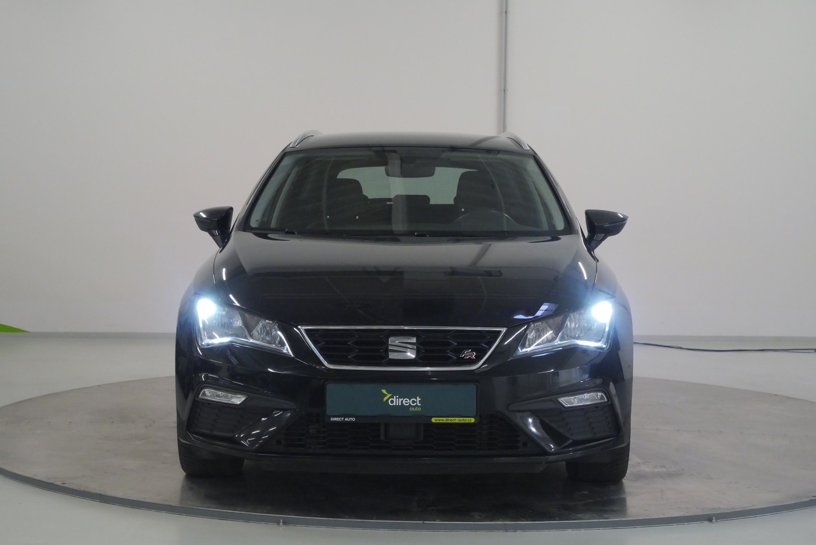 Seat Leon, 1.6 TDI 85 kW FR - fotka 4