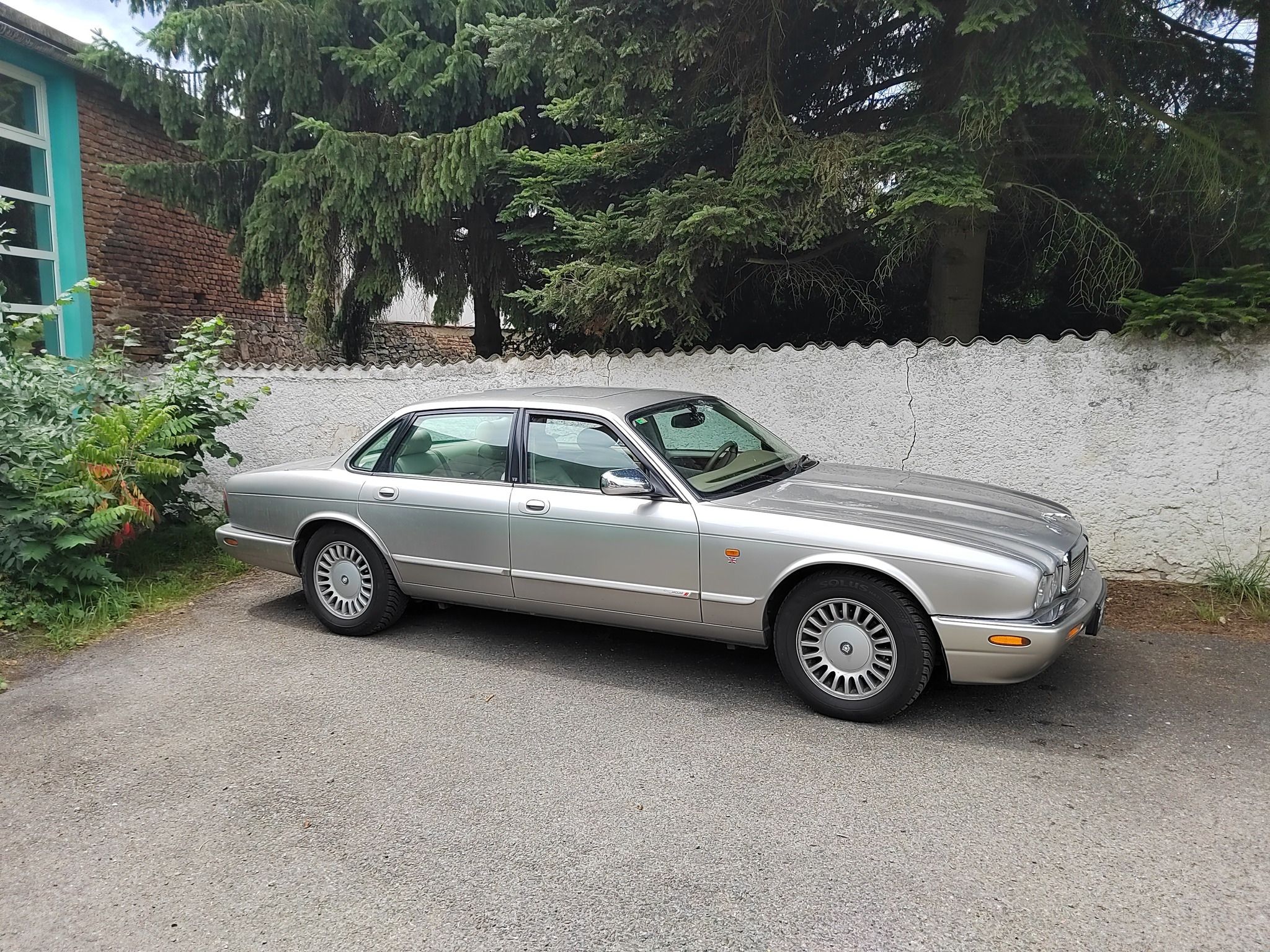 Jaguar XJ, 3,2 V8 unikát - fotka 6