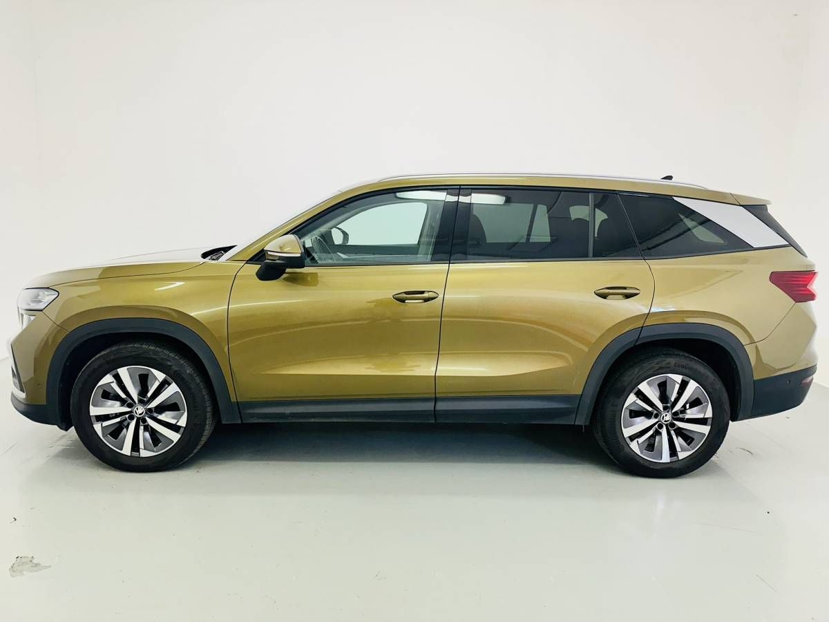 Škoda Kodiaq, Exclusive Selection 2,0TDI 142 - fotka 3