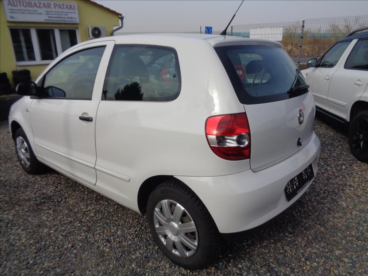 Volkswagen Fox, 1,2 HTP nová STK - fotka 5