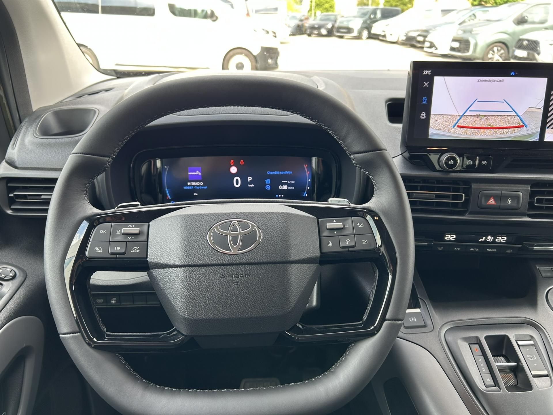 Toyota Proace City Verso, LONG VIP 1,5D 130k AT 7 MÍST - fotka 6