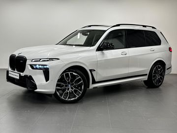 X7 M60i xDrive