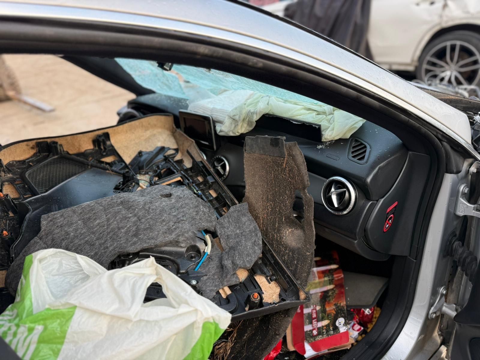 Mercedes-Benz CLA, na náhradní díly bez DOKLADU - fotka 5