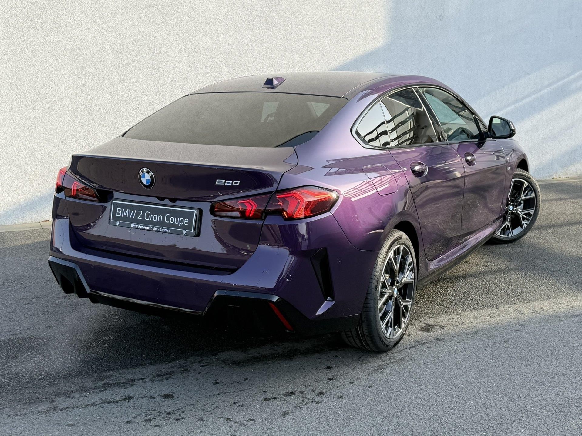BMW Řada 2, 220i Gran Coupe - fotka 3