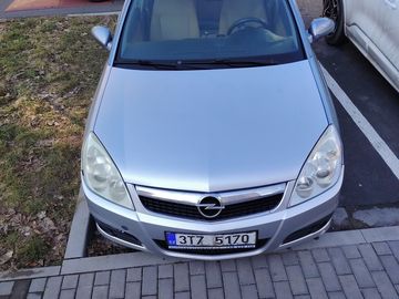 OPEL Vectra : 1,9 CDTI ,1.maj.