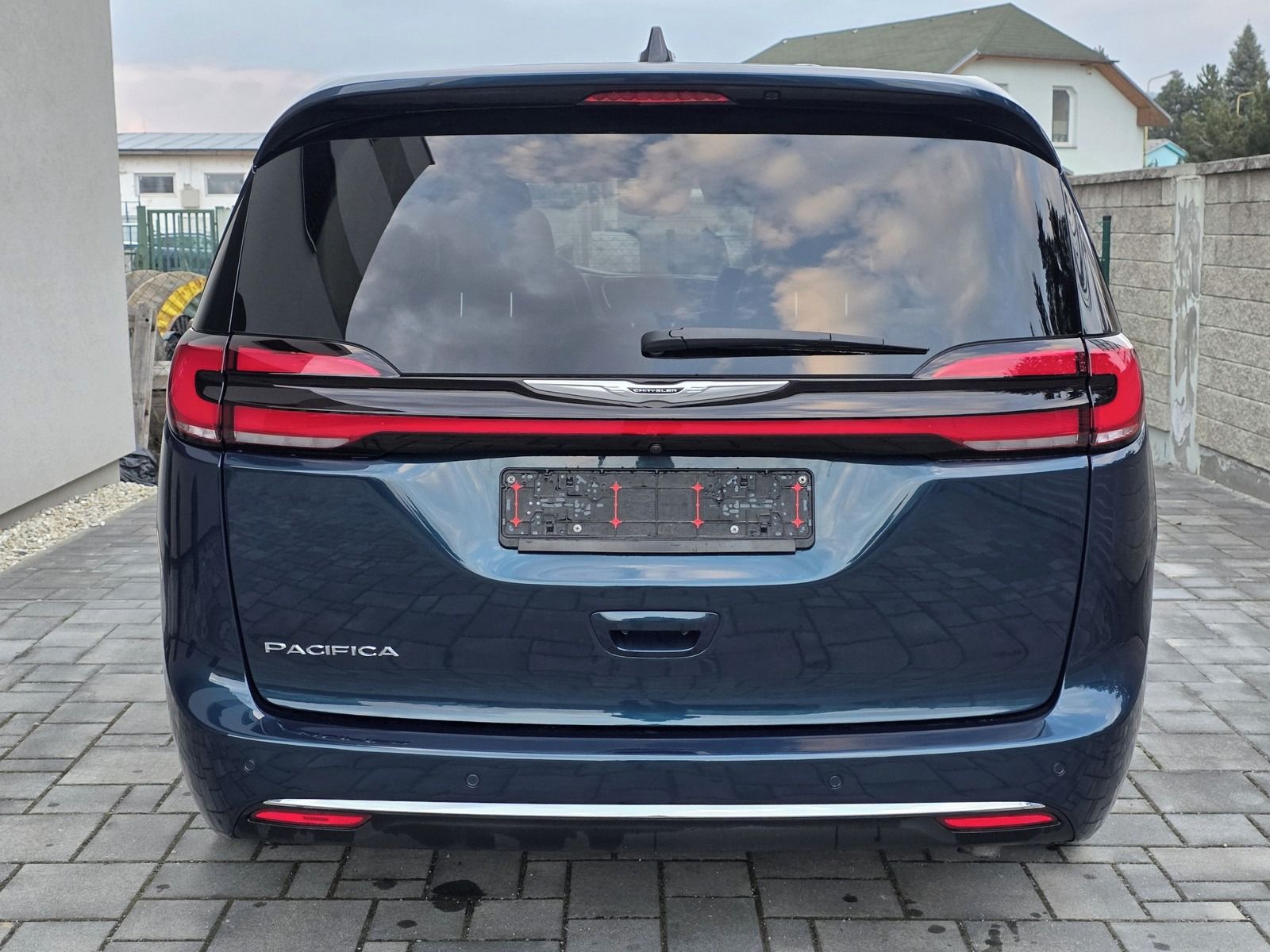 Chrysler Pacifica, 3.6L V6 7 míst Radar DPH - fotka 6