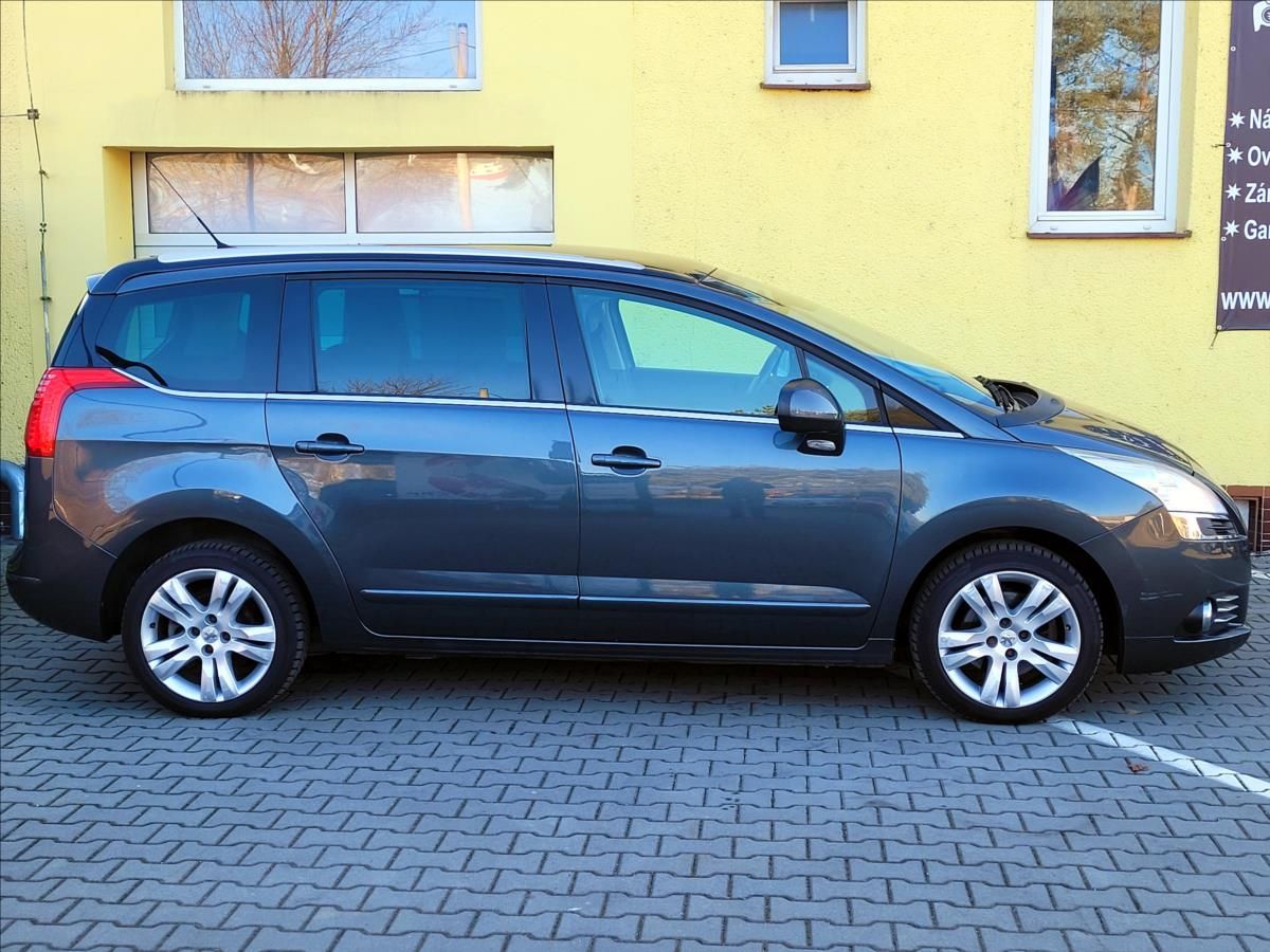 Peugeot 5008, 1,6 T SW *DIGIKLIMA* - fotka 5