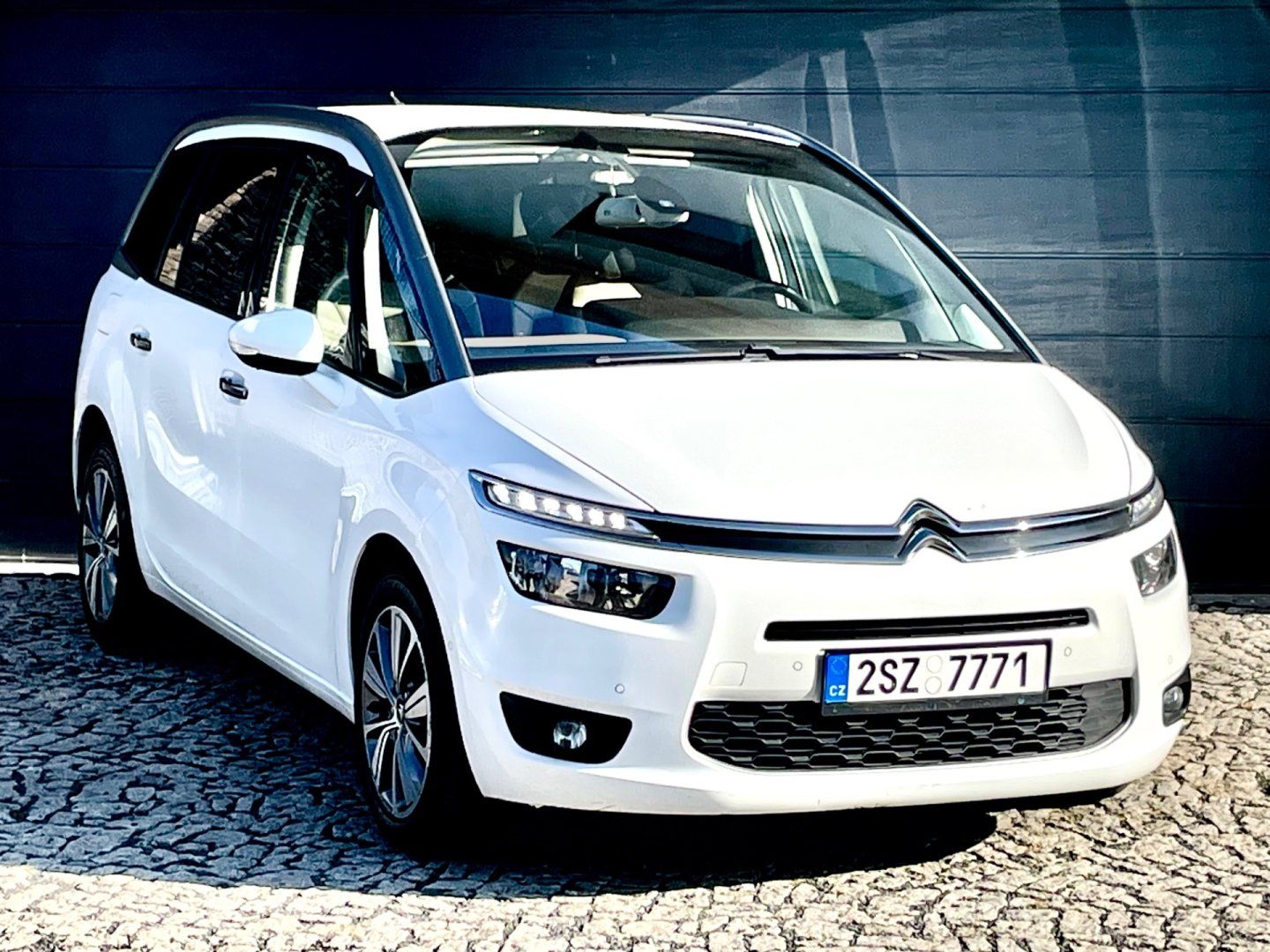 Citroën C4 Picasso, 2.0 HDi Automat Exclusive - fotka 3