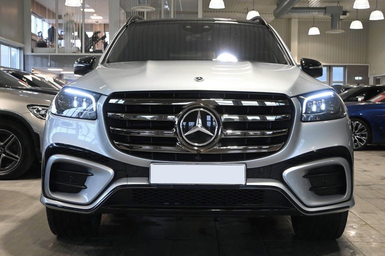 Mercedes-Benz GLS, 450d 4M AMG Premium+ - fotka 2