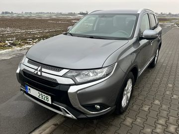 2,0i benzin 110kw 45000km!!!