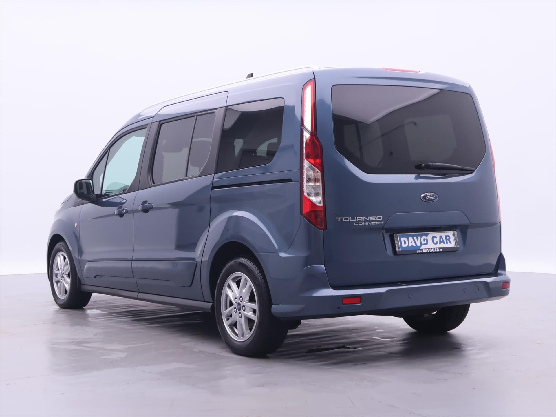 Ford Tourneo Connect, 1,5 EcoBlue 88kW CZ DPH - fotka 5