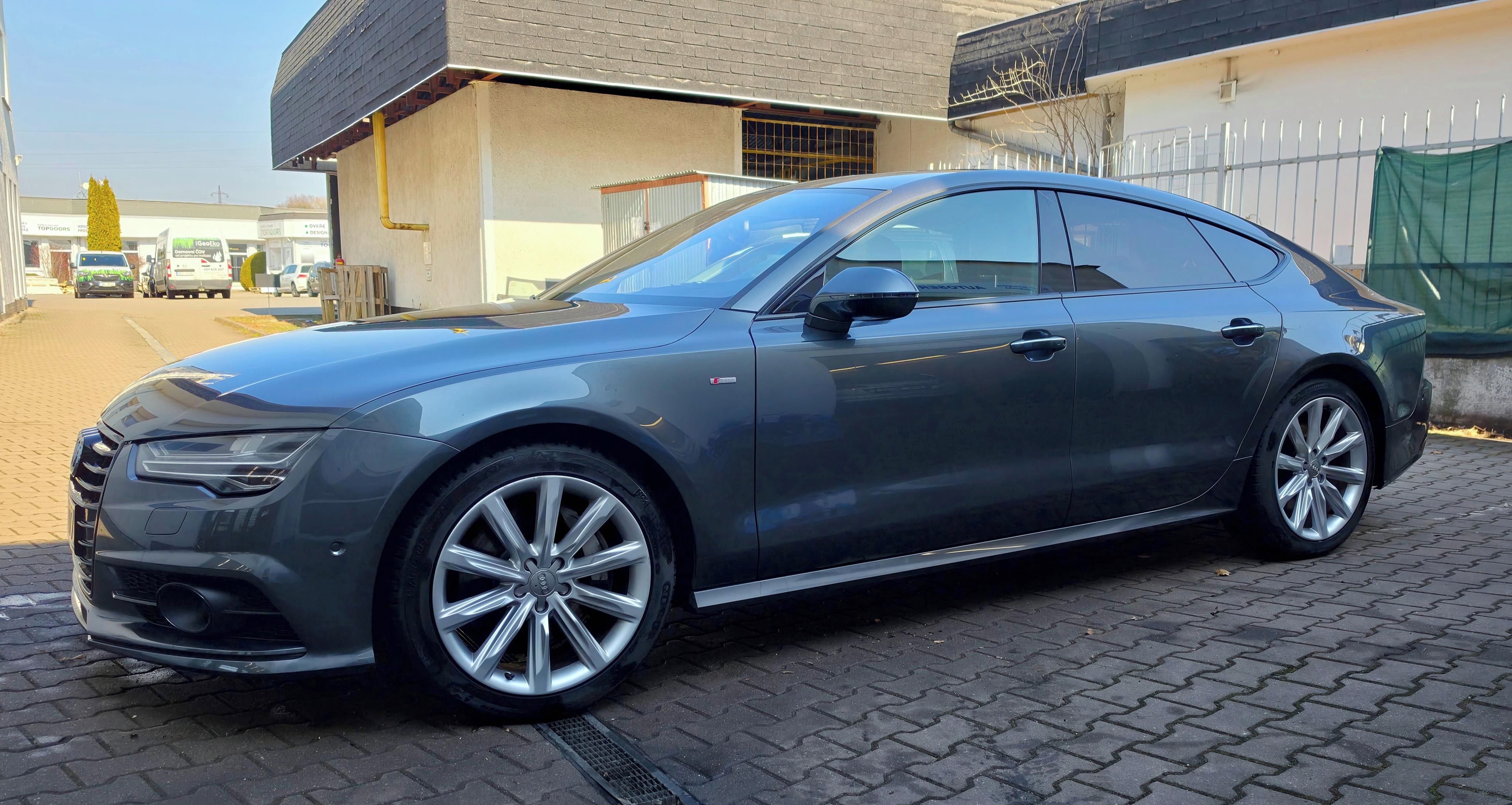 Audi A7, 3.0 bitdi, výbava, nízký nájez - fotka 5