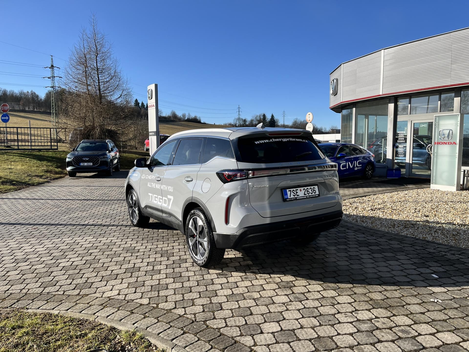 Chery Tiggo 7, 1,6 UNIQUE 4x4 Demo vůz - fotka 4
