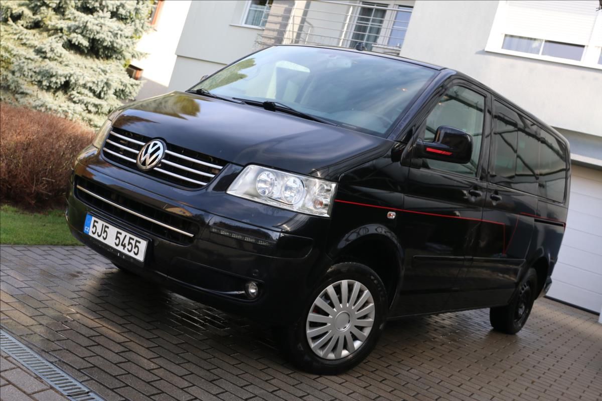 Volkswagen Multivan, 2,5 TDi, Tažné , Klima - fotka 6
