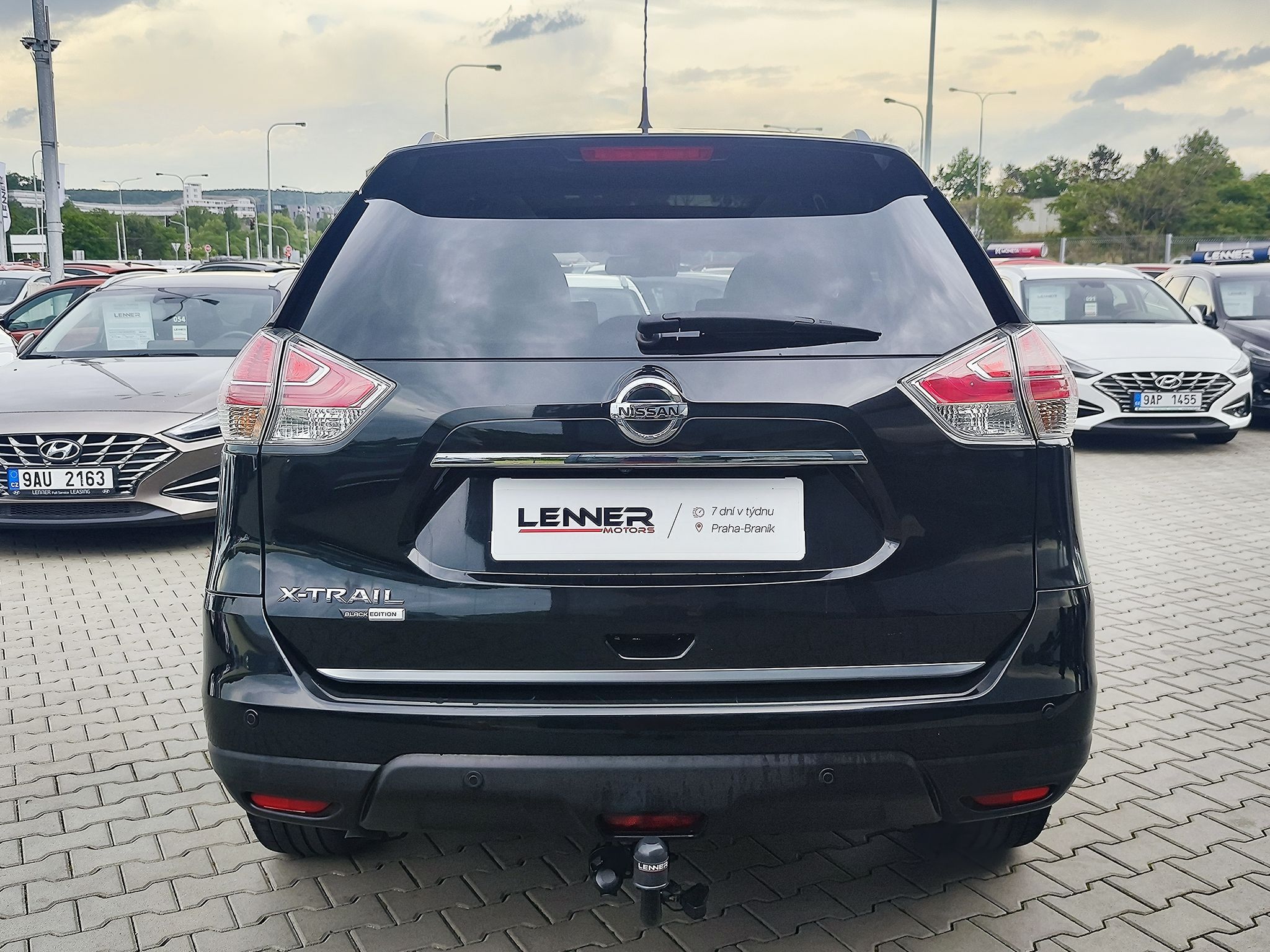 Nissan X-Trail, 1.6 DCI/96kW Black Edition - fotka 6