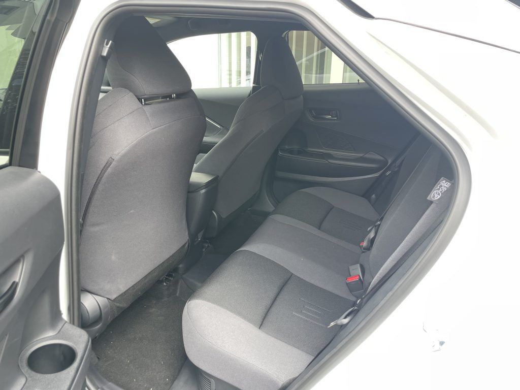 Toyota C-HR, 2.0L PHEV, (2x4), Style - fotka 6