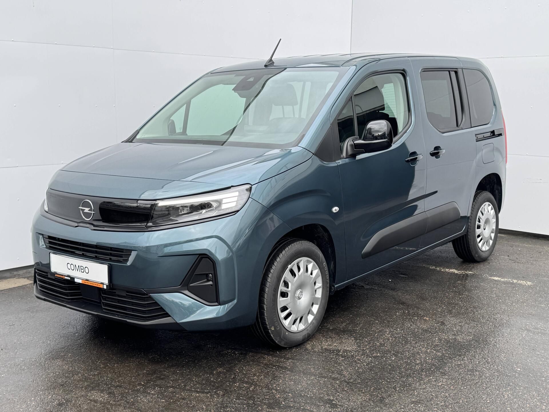 Opel Combo, Combi Edition Plus L1 AT8 1,5