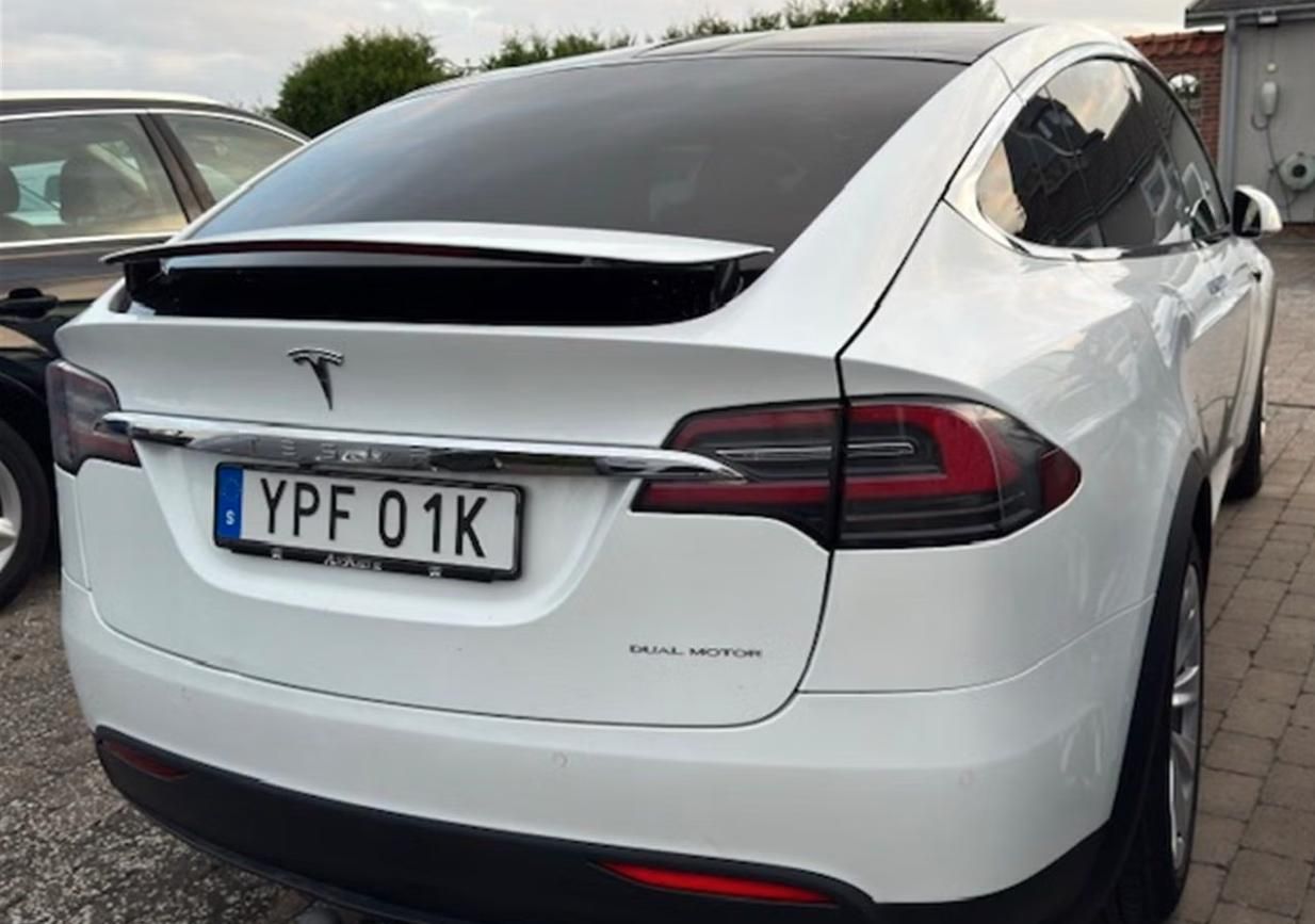 Tesla Model X, Long Range AWD 7 míst FSD Taž. - fotka 3