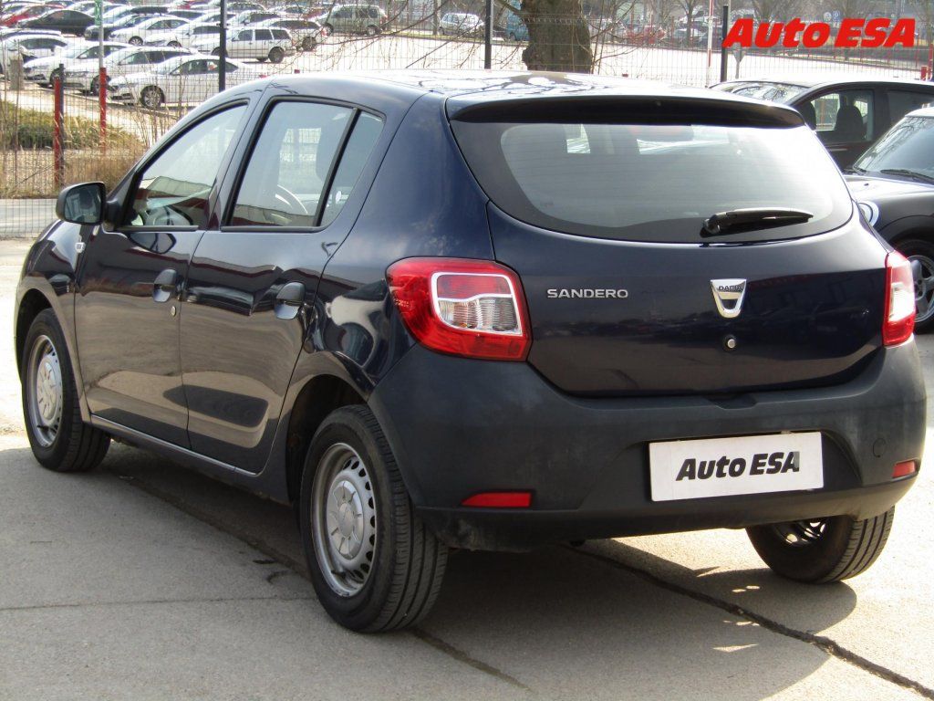 Dacia Sandero, 1.2i,1.maj,ČR - fotka 6