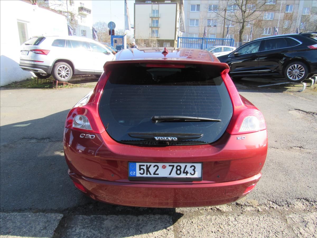 Volvo C30, 1,6 D 80kW - fotka 5