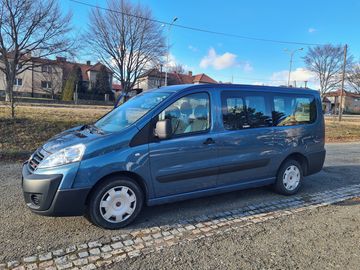 2.0. JTD, 9 míst, Long, tažné