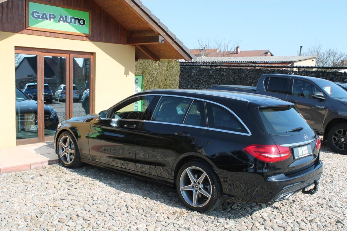 Mercedes-Benz Třídy C, 250D 150kW AMG 4MATIC - fotka 4