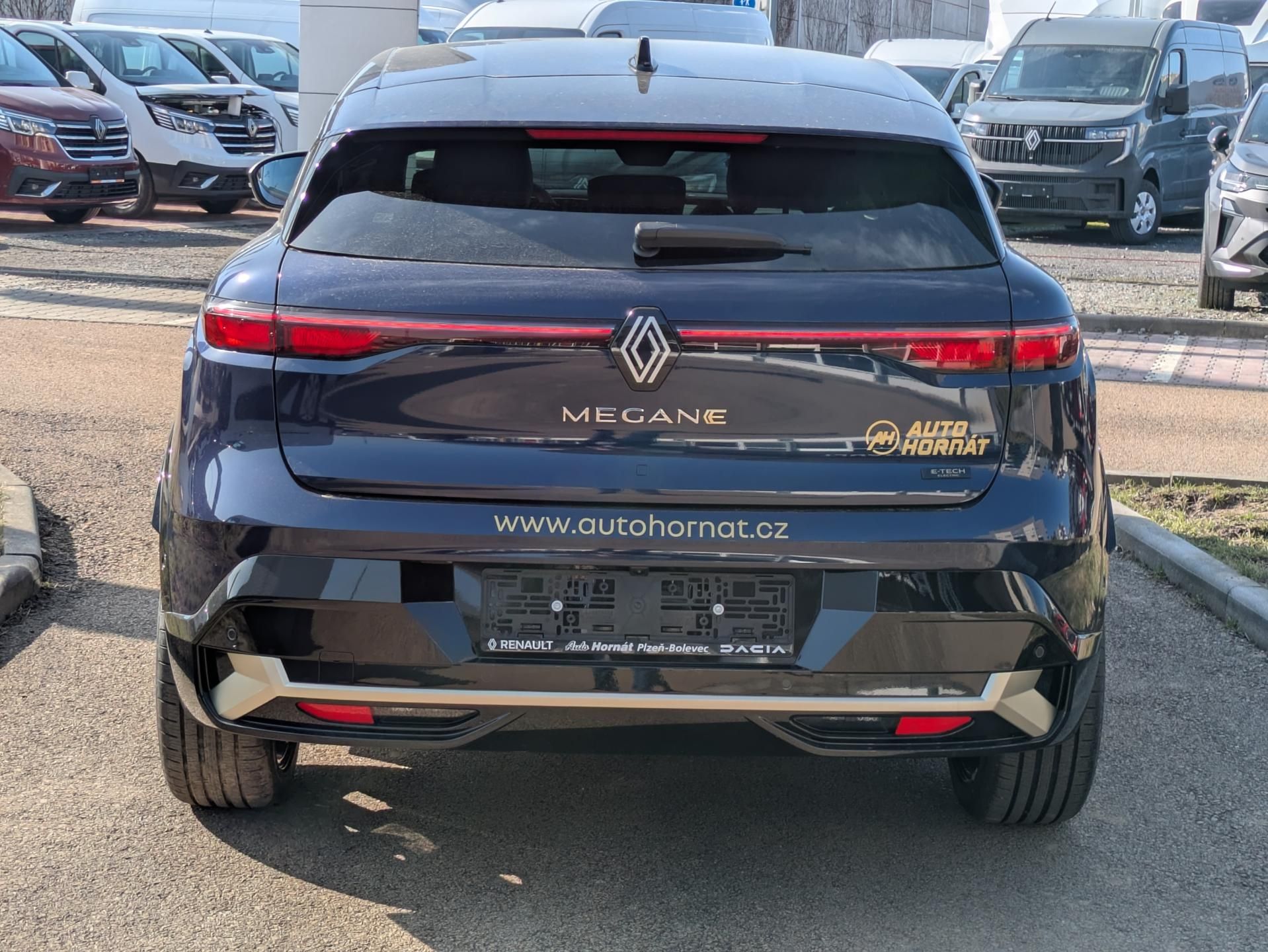 Renault Mégane, E-Tech elektrický ICONIC - fotka 6