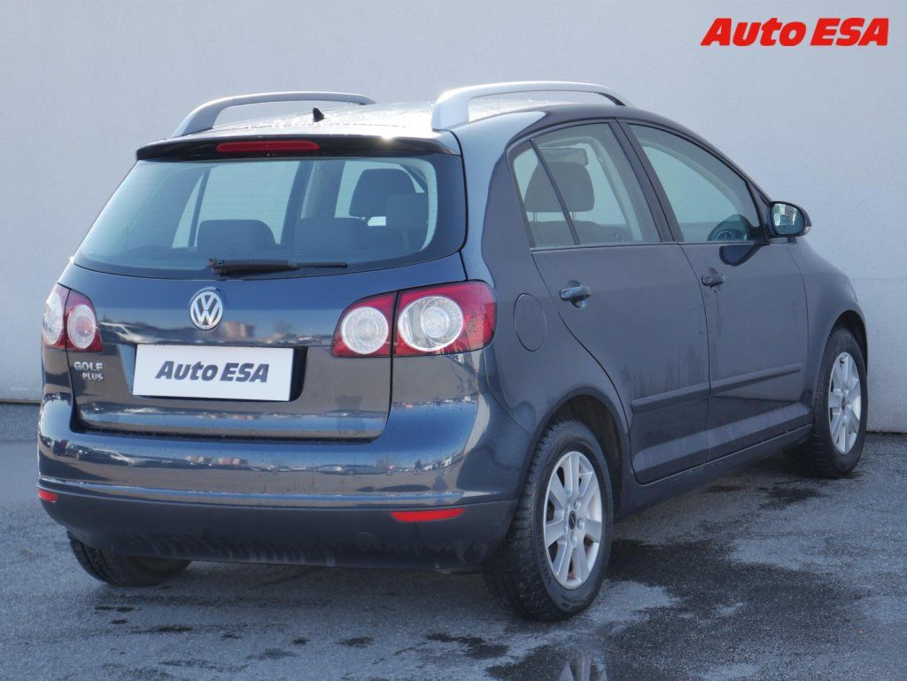 Volkswagen Golf Plus, 1.4i,AC,výhřev sed - fotka 4