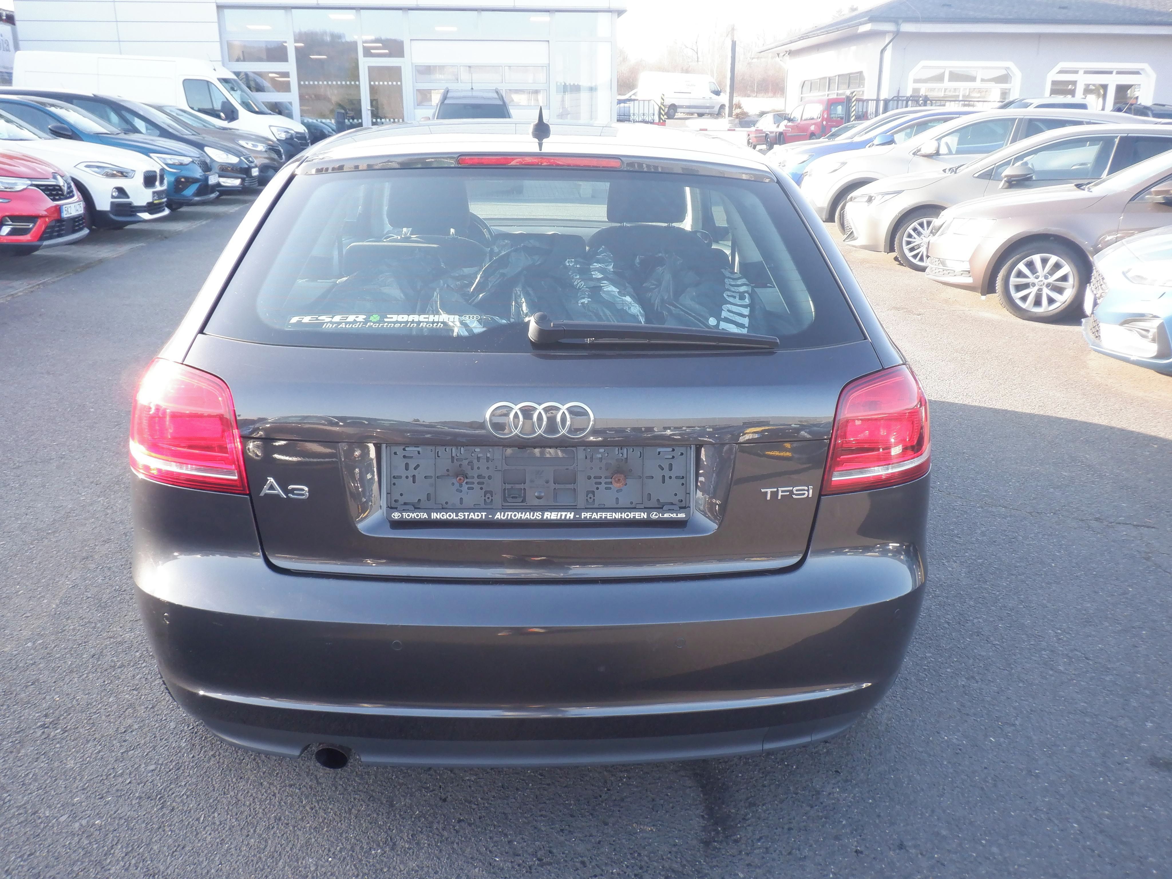 Audi A3, 1.2 TFSI 77kW - fotka 6