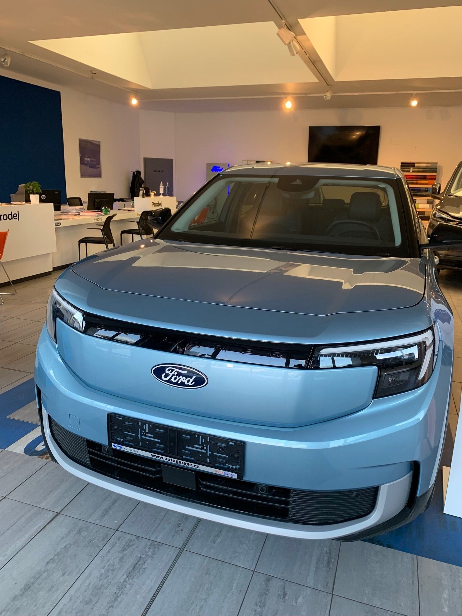 Ford Explorer, Elektrický Ford Explorer 77kW - fotka 2