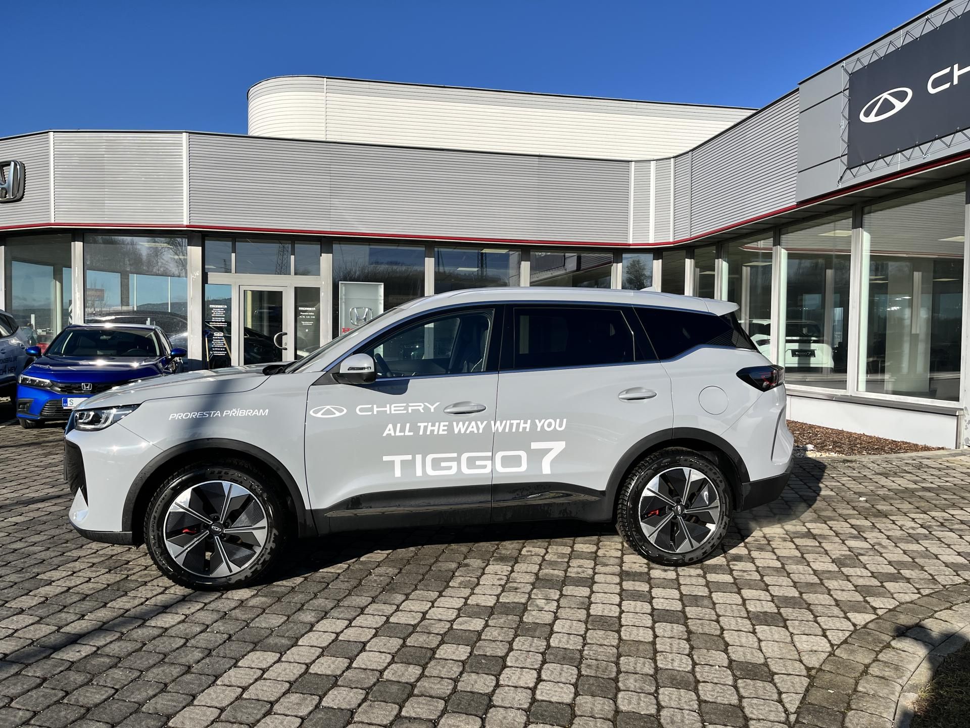 Chery Tiggo 7, 1,6 UNIQUE 4x4 Demo vůz - fotka 3