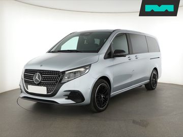 300 d 4MATIC, 7 míst, Lang