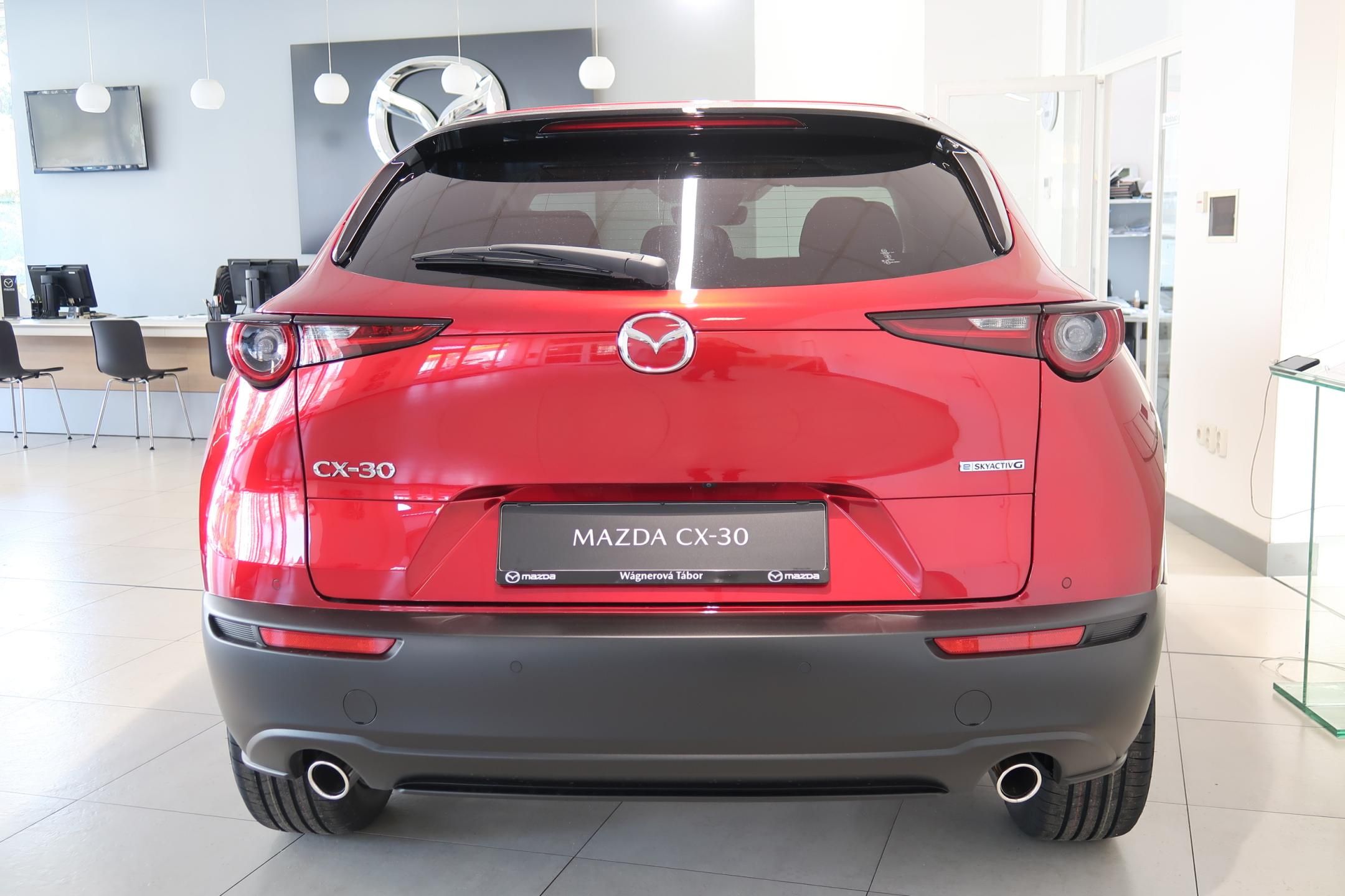Mazda CX-30, 2.5l G140 Homura - fotka 5