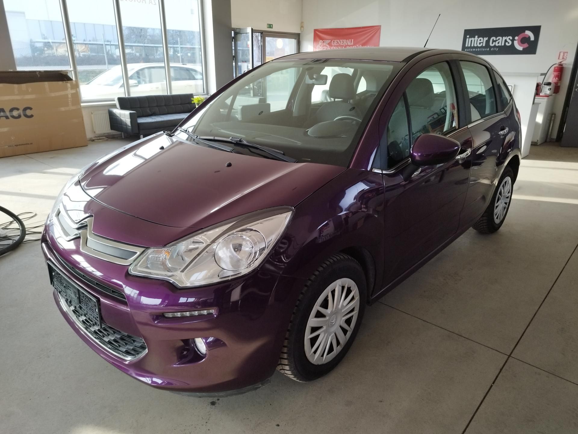 Citroën C3, 1,2I,60KW,KLIMA,LED,SERVISKA - fotka 4