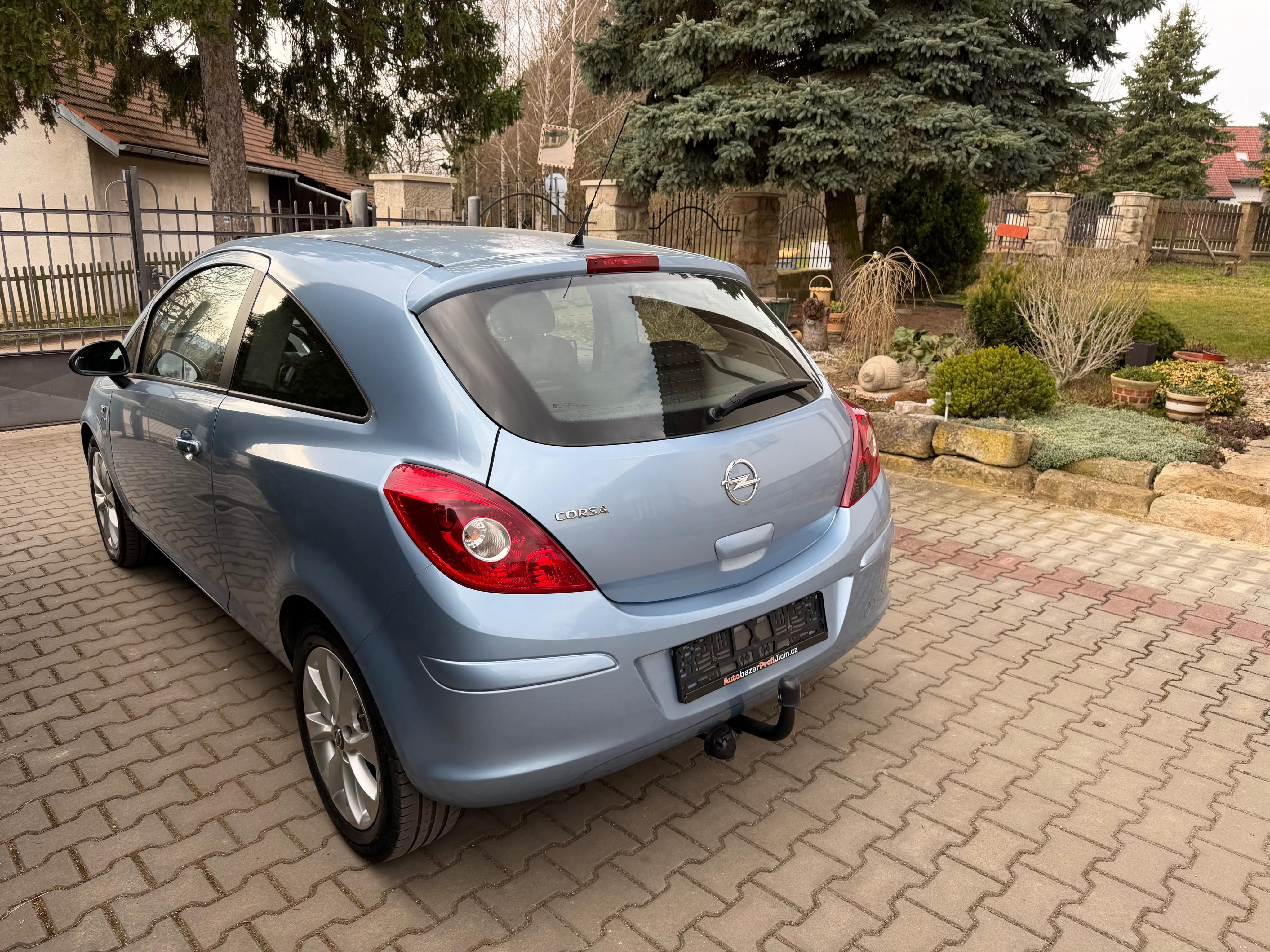 Opel Corsa, 1,4i/64kw pravid.servis Tažné - fotka 6