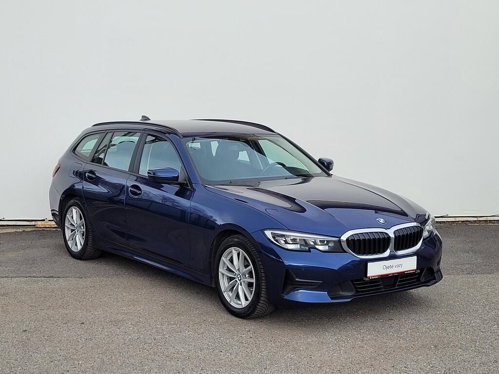 BMW Řada 3, Touring 2.0 320D 140 kW - fotka 5